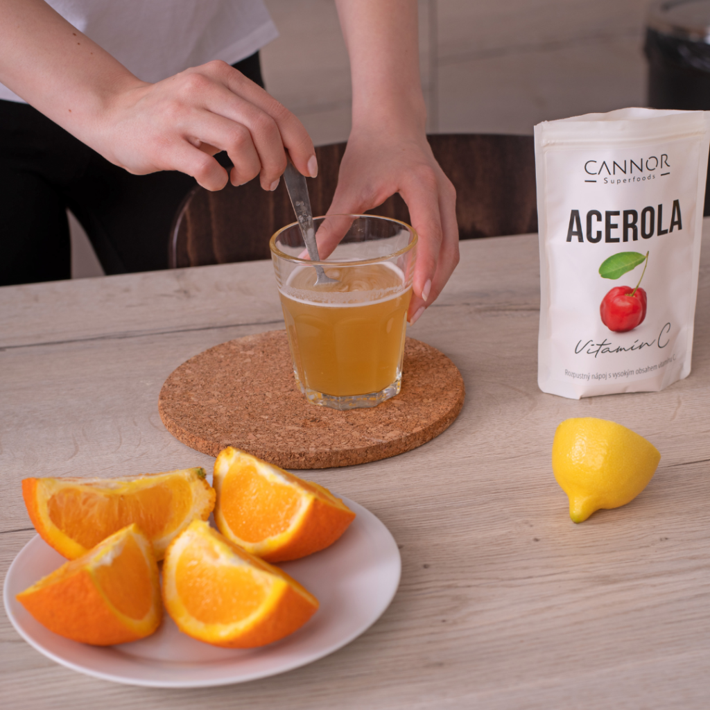 Acerola nápoj má mimořádně jednoduchou přípravu.